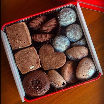 サブレショコラ缶